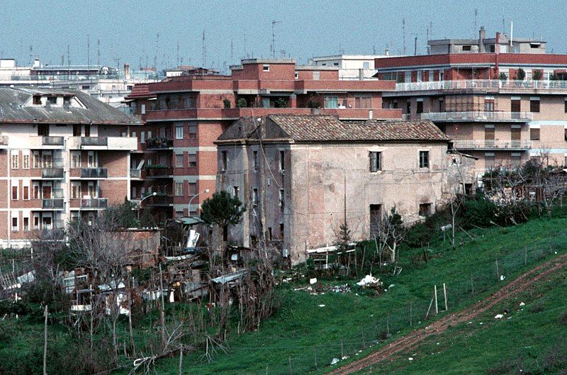 File:Casaltarani.jpg