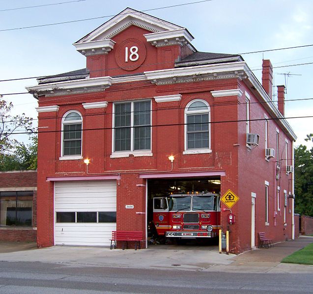 File:FireHouse 18 Louisville.jpg