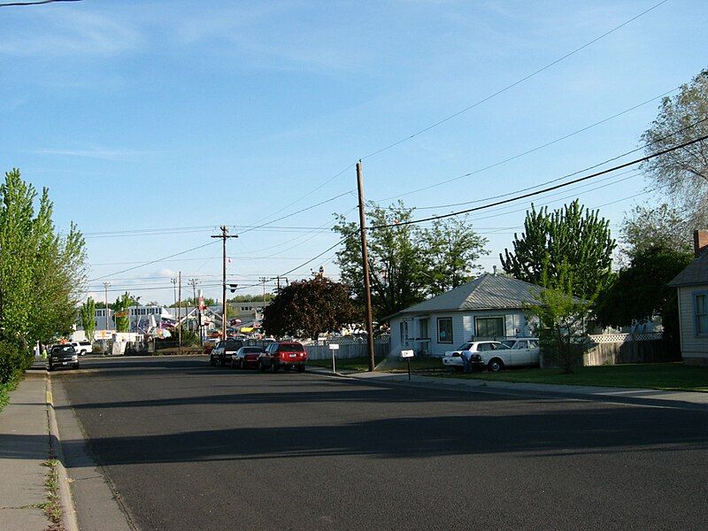 File:Hermiston fairgrounds.JPG