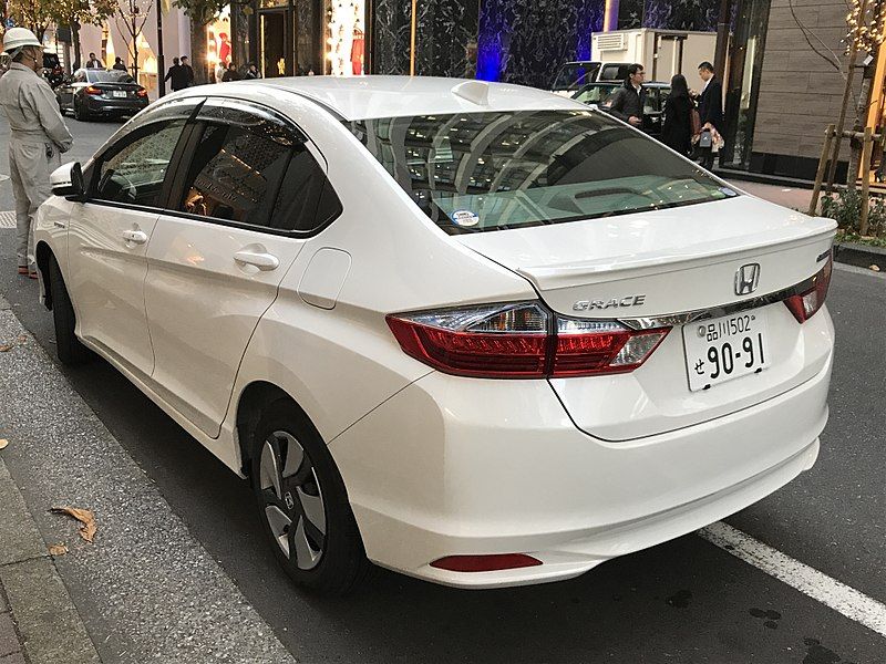 File:Honda Grace Rear.jpg