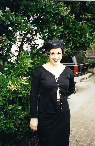 File:IngridStandingInBlack.jpg