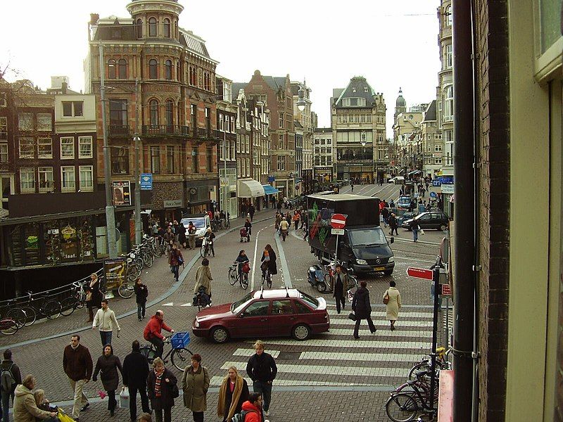 File:Koningsplein1.jpg