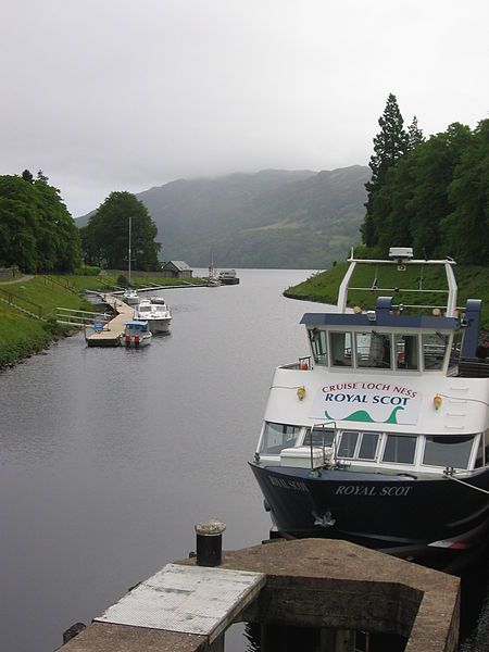 File:LochNessFortAugustus.JPG