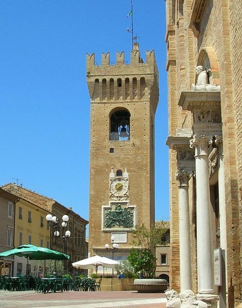 File:Macerata recanati.jpg