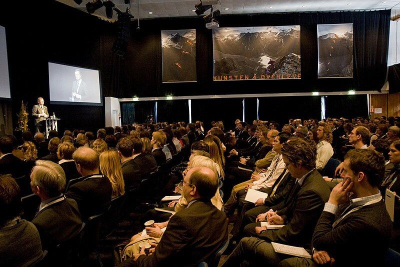 File:NHH-Symposiet konferanse.jpg