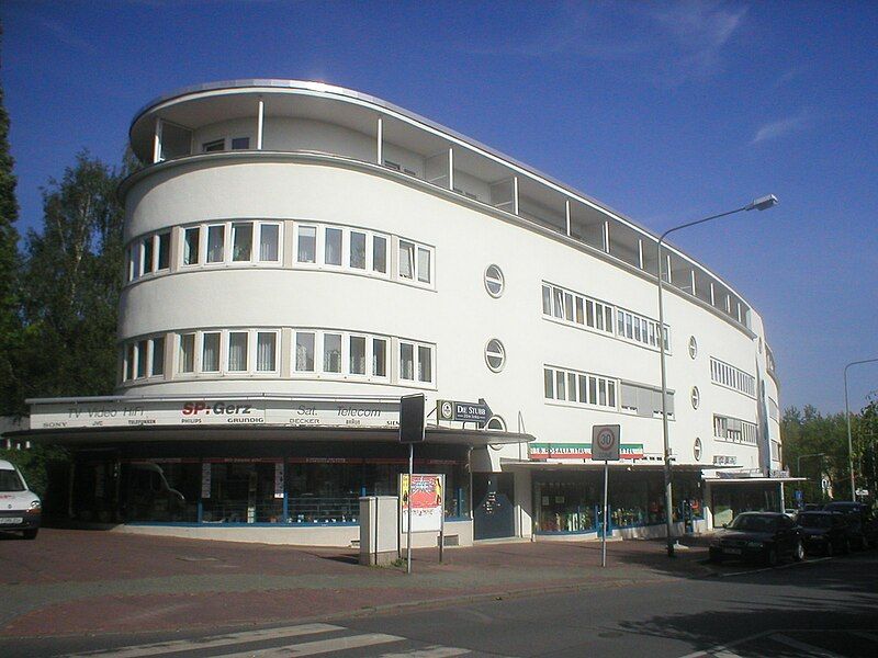 File:Neues-frankfurt römerstadt 01.JPG