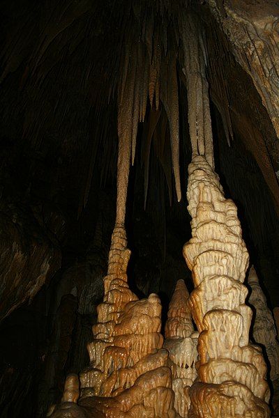 File:Newdegate cave-Tasmania-Australia11.JPG