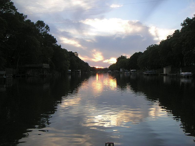 File:Otter Tail River.jpg