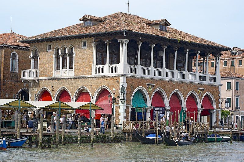 File:Pescheria Venezia.jpg