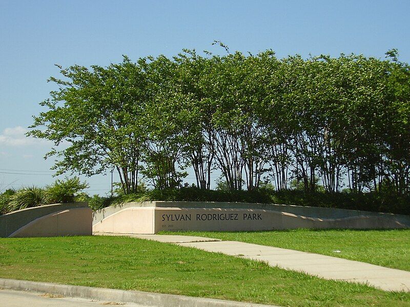 File:SylvanRodriguezParkHouston.JPG