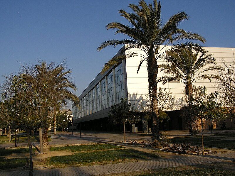 File:UniversityAlicanteCampus BibliotecaGeneral.JPG