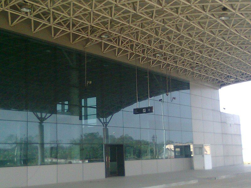 File:COB airport1.jpg