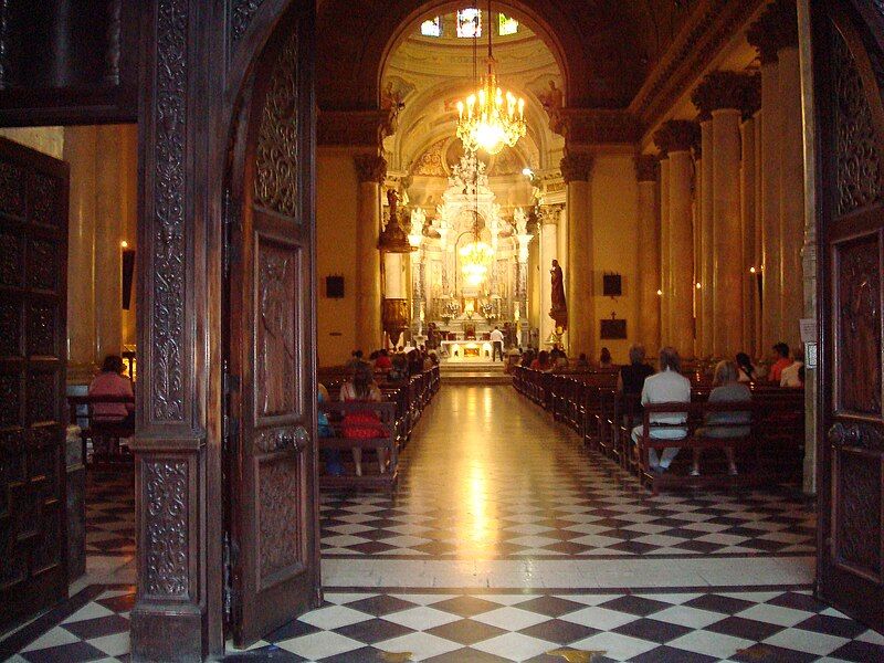 File:Catedral Rosario 8.jpg