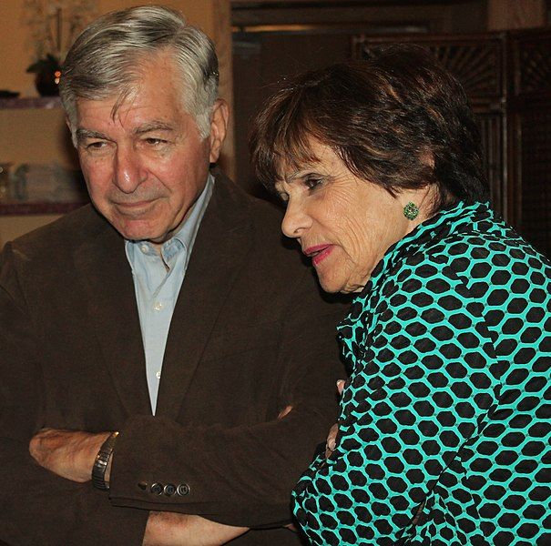 File:Dukakis (17439145706).jpg