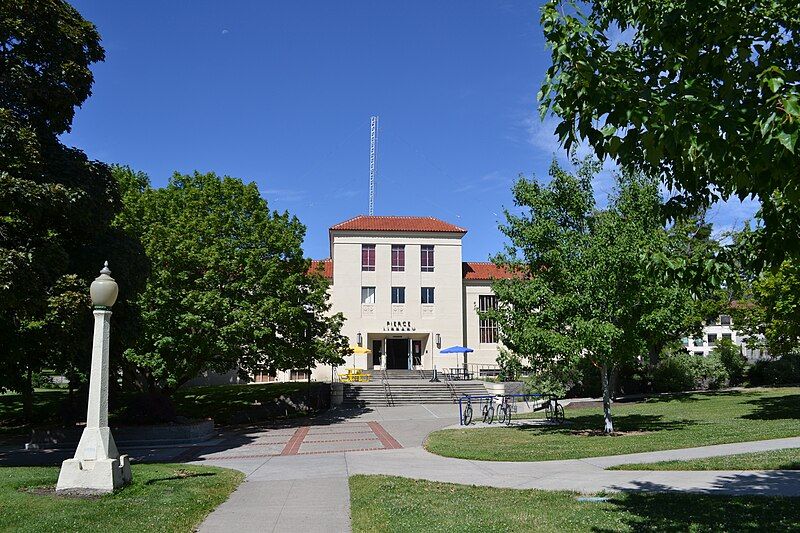 File:EOU Pierce Library.jpg