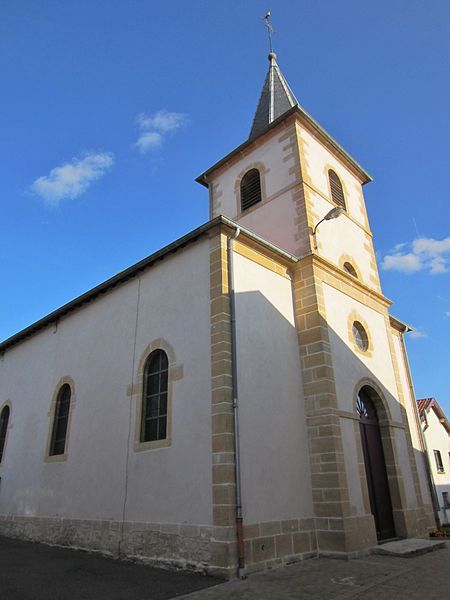 File:Eglise Ozerailles.jpg