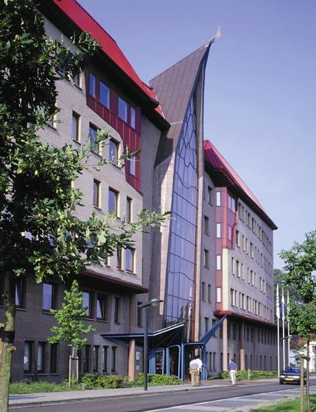 File:ITC Buil.jpg