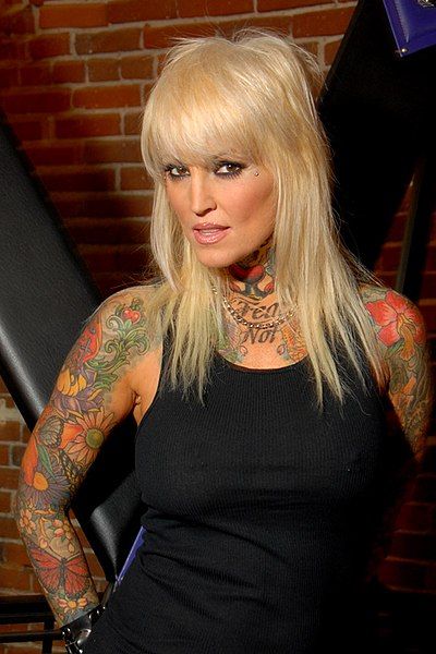 File:Janine Lindemulder 2010.jpg