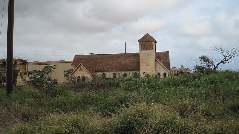 File:Maui-Puunene-Congregational-Building-1910.JPG