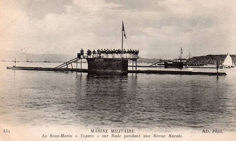 File:Sous-marin Topaze.jpg