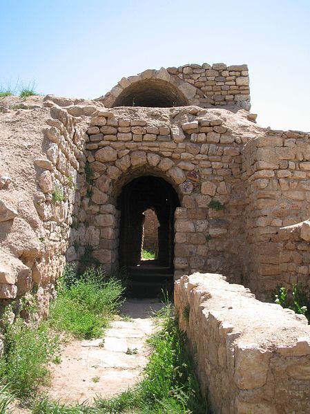 File:Takht-e-soleiman-5.jpg