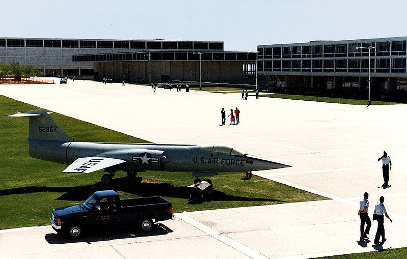 File:USAF Academy.jpg