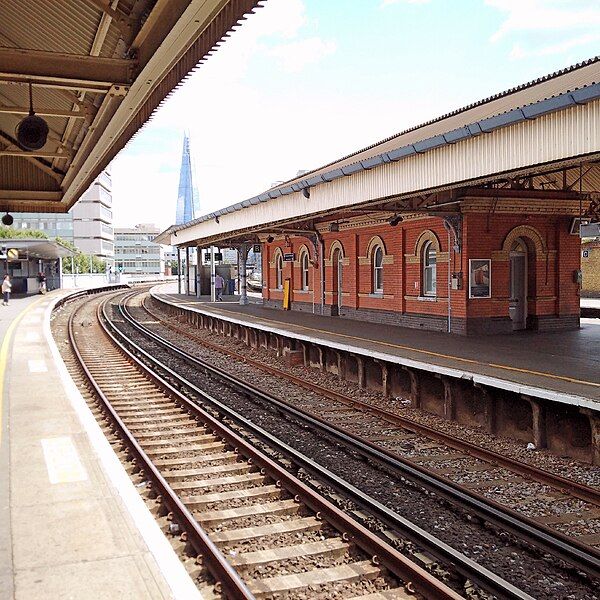 File:Waterloo East Station.jpg