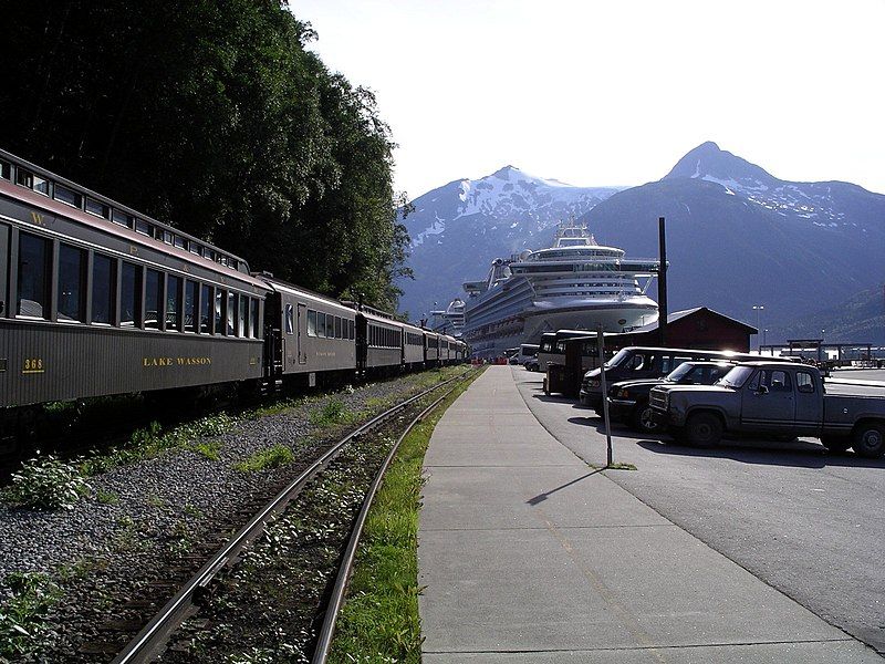 File:White Pass Trains.JPG