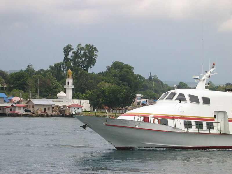 File:Basian by boat.JPG