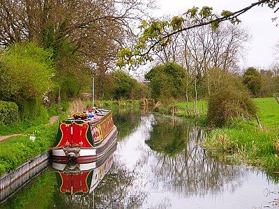 A boat on the Basingstoke Canal