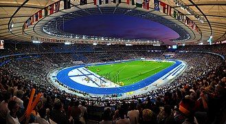 Berliner Olympiastadion night