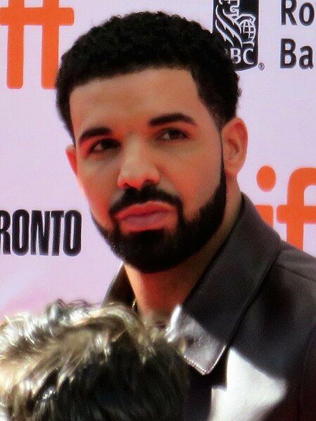 File:Drake in 2017.jpg