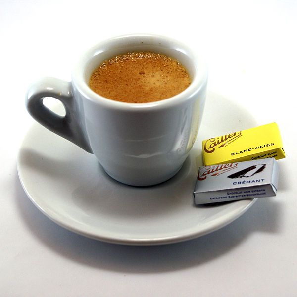 File:Espresso and napolitains.jpg