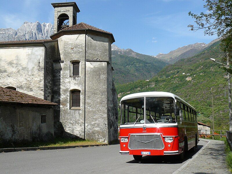 File:Fiat 309 Pietroboni.jpg