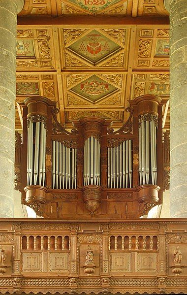 File:Foy-notre-Dame orgue2.jpg