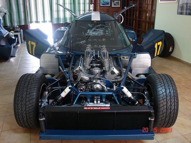 File:Huayra motor.JPG