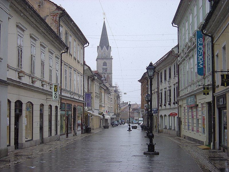 File:Kranj Prešernova.JPG