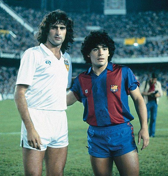 File:Maradona kempes spain.jpg