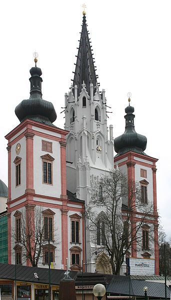 File:Mariazell basilika.jpg