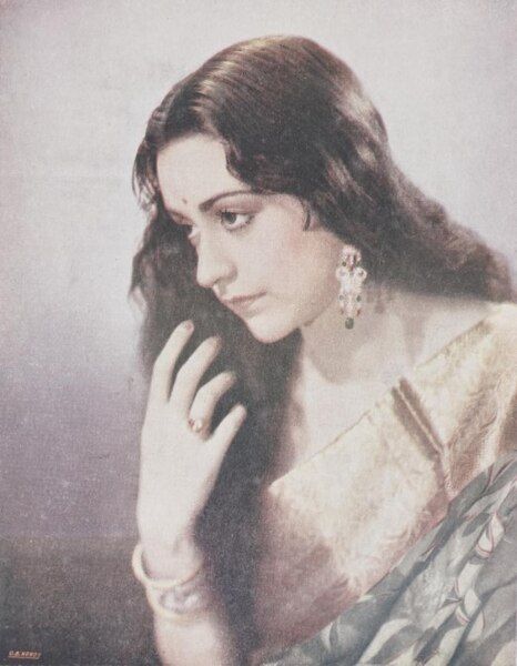 File:Naseem Banu 1942.jpg