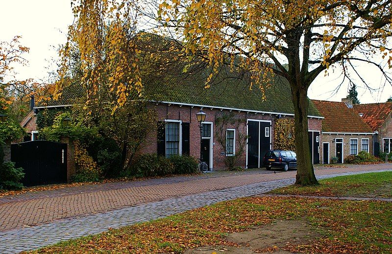 File:Nisse boerderij.JPG