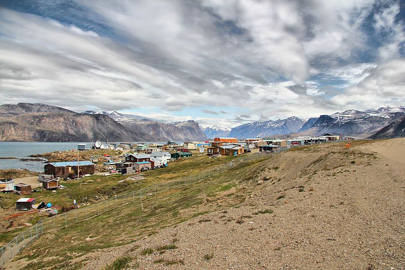 File:Pangnirtung Nu 1.jpg