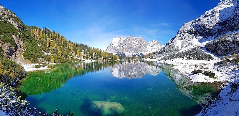 File:Seebensee mit Wettersteingebirge.jpg