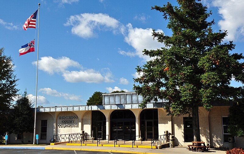 File:Tishomingo County Courthouse.JPG