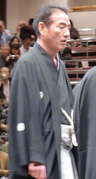 File:Wakashimazu 2010.JPG