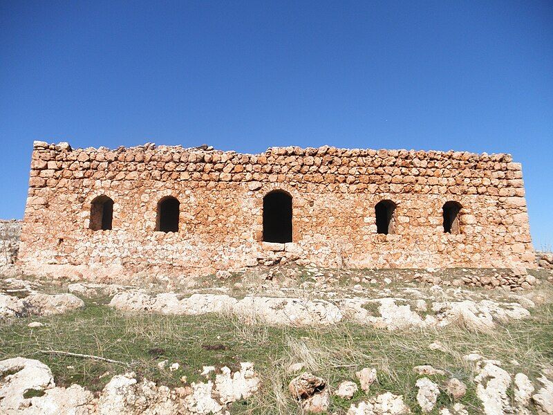 File:Xaniyê Gundê Dîlan.JPG