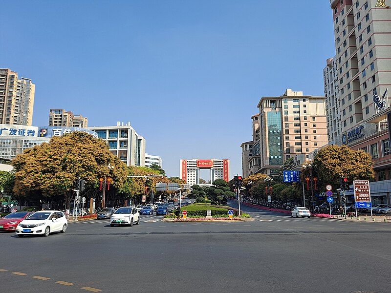 File:Xingzhong Avenue 1.jpg