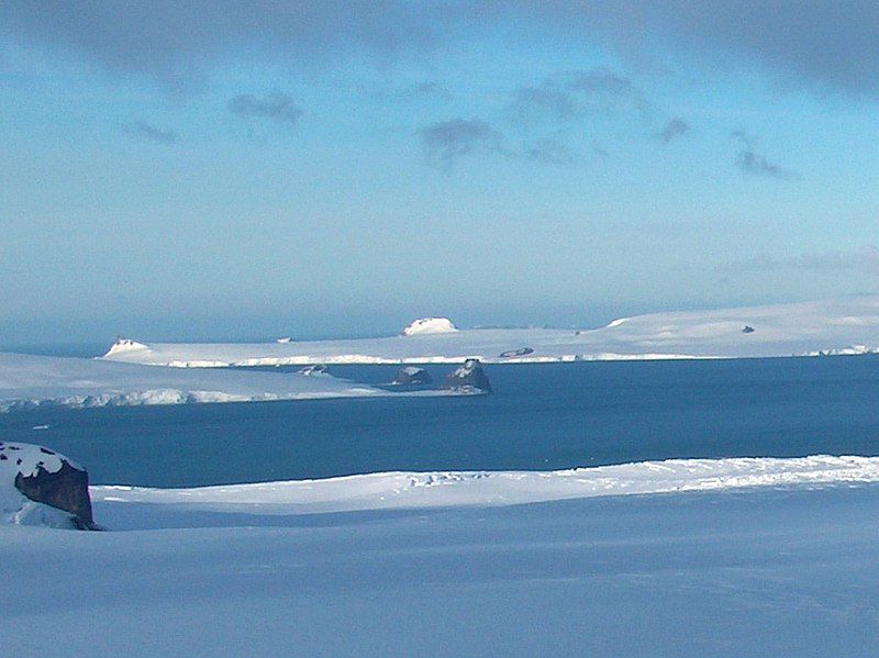 File:Yakoruda Glacier.jpg