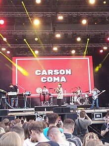 Carson Coma performing at SZIN Festival 2022