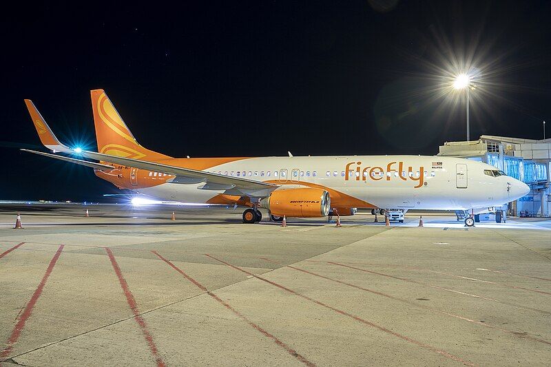 File:Firefly B737-800.jpg